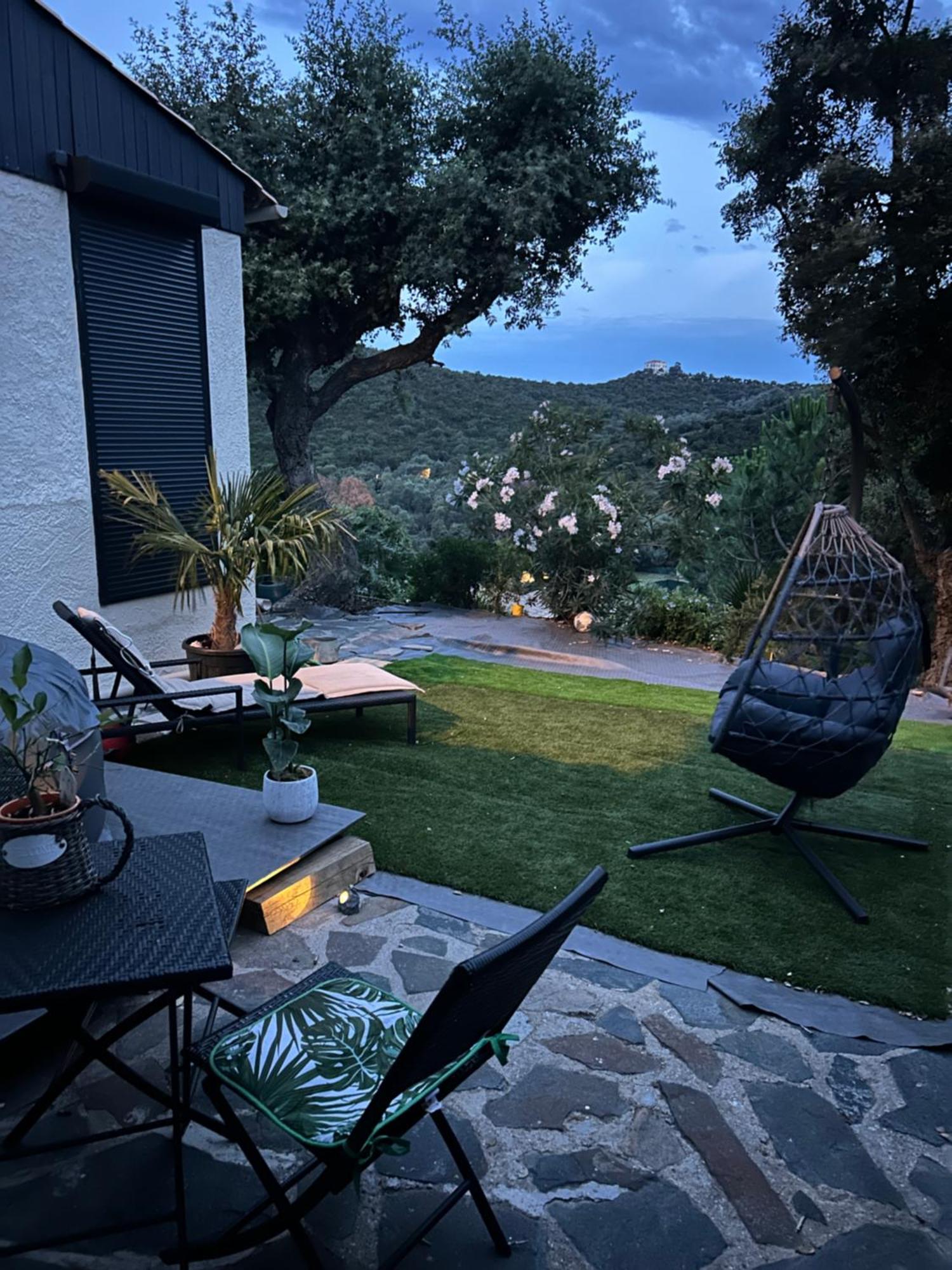 Belle Chambre Privee Avec Le Jardin Privatif Et Le Jacuzzi Cavalaire-sur-Mer Eksteriør billede