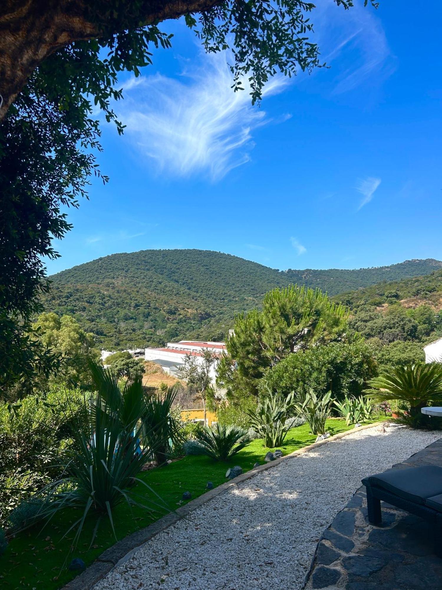 Belle Chambre Privee Avec Le Jardin Privatif Et Le Jacuzzi Cavalaire-sur-Mer Eksteriør billede